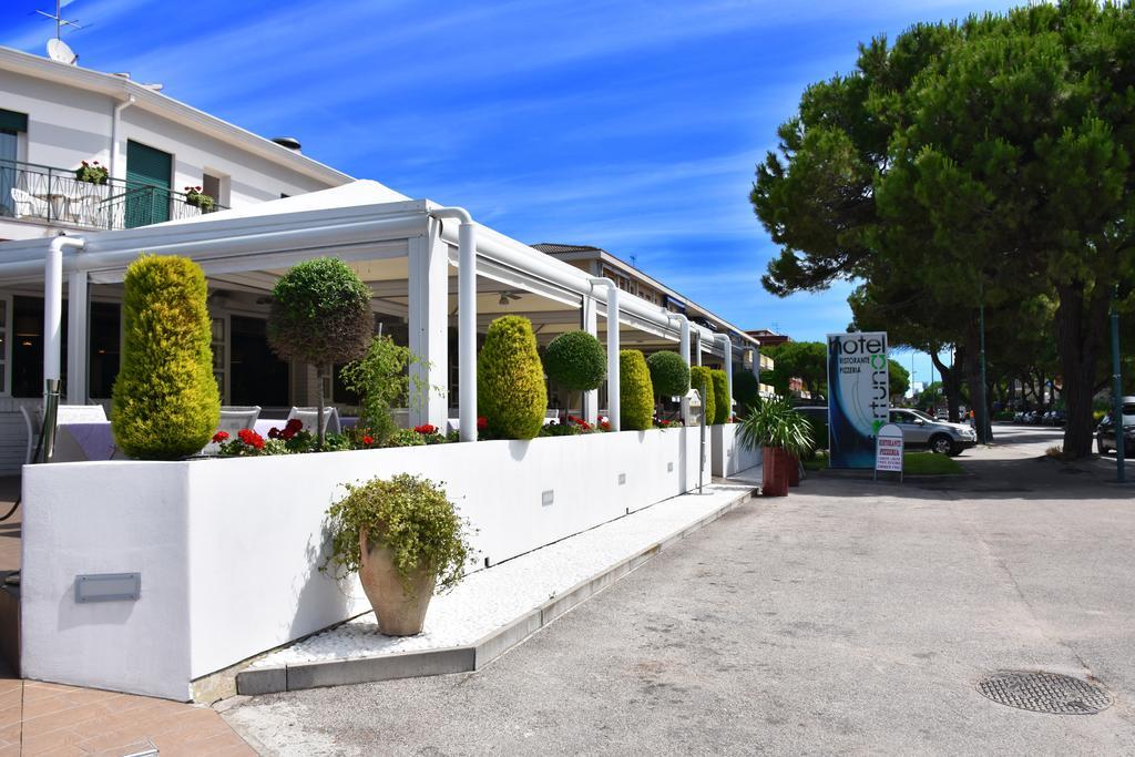 Hotel Ristorante Fortuna Cavallino-Treporti Eksteriør billede